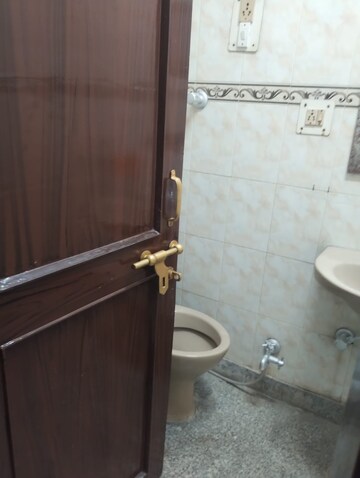 Bathroom in 3 BHK Apartment at Ip Extension – for Rent