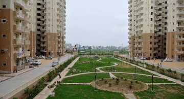 5 BHK Apartment – Exterior View View at Gulmohur Garden, Raj Nagar Extension - for Sale