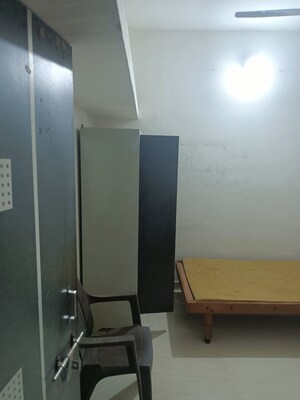 Furnished Amenities in Studio Independent House at Sector 2 – for Rent