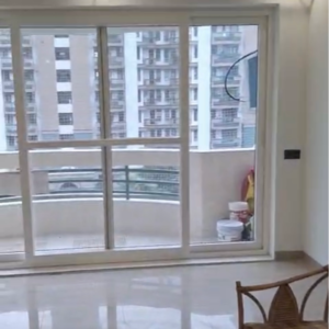 Room in 4 BHK Apartment at Vipul Greens, Sector 48 – for Rent