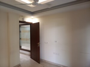 Room in 4 BHK Builder Floor at Greater Kailash I – for Rent