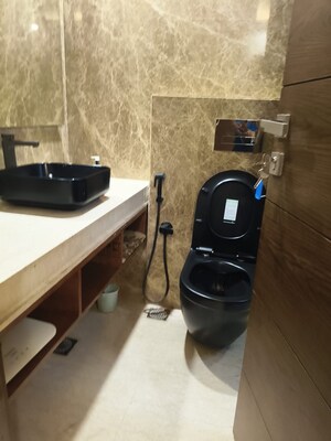 Master Bedroom in 4 BHK Builder Floor at Greater Kailash I – for Rent