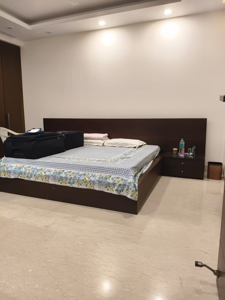 Bedroom, greater kailash i 4 Bedroom 300 Sq.Yd. Builder Floor In Greater Kailash I Delhi 9273025
