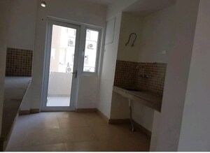 Room in 3 BHK Apartment at Emaar Imperial Gardens, Sector 102 – for Sale