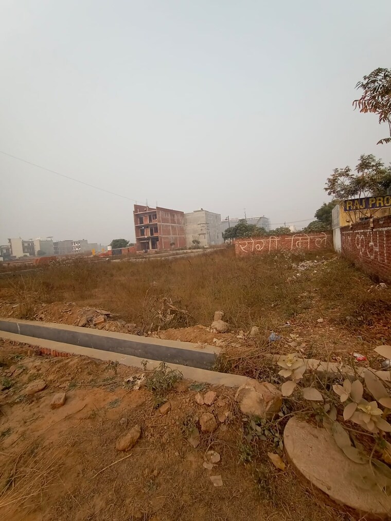 undefined, shouryapuram  180 Sq.Yd. Plot In Lal Kuan Ghaziabad 9272923