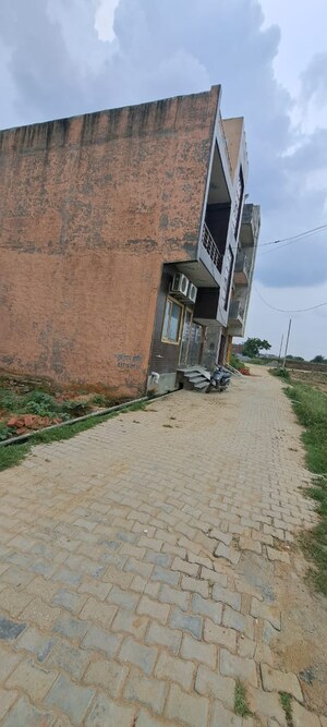  Plot – Exterior View View at PVD Mansarovar Park, Lal Kuan - for Sale