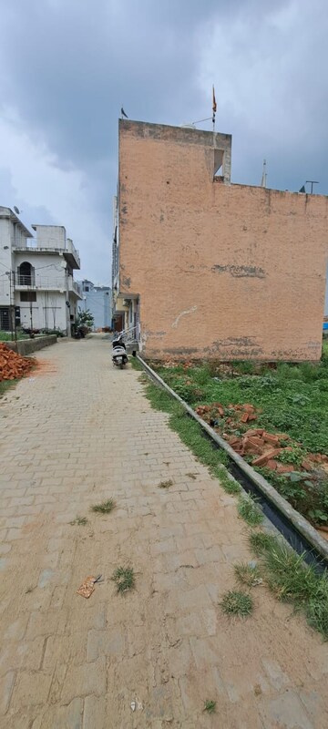  Plot – Exterior View View at PVD Mansarovar Park, Lal Kuan - for Sale