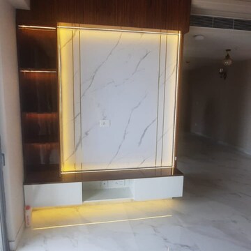 Furnished Amenities in 2 BHK Apartment at M3M Heights, Sector 65 – for Rent