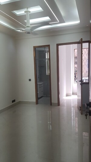 Room in 3 BHK Builder Floor at Kalkaji – for Sale