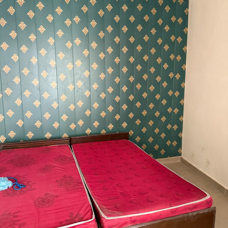 Bedroom, avs-tower 1 RK 700 Sq.Ft. Builder Floor In Sector 73 Noida 9272993