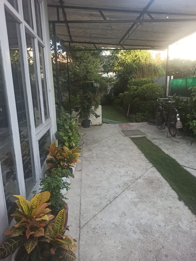 Balcony, sector 21b 2 Bedroom 850 Sq.Ft. Independent House In Sector 21b Faridabad 9273020