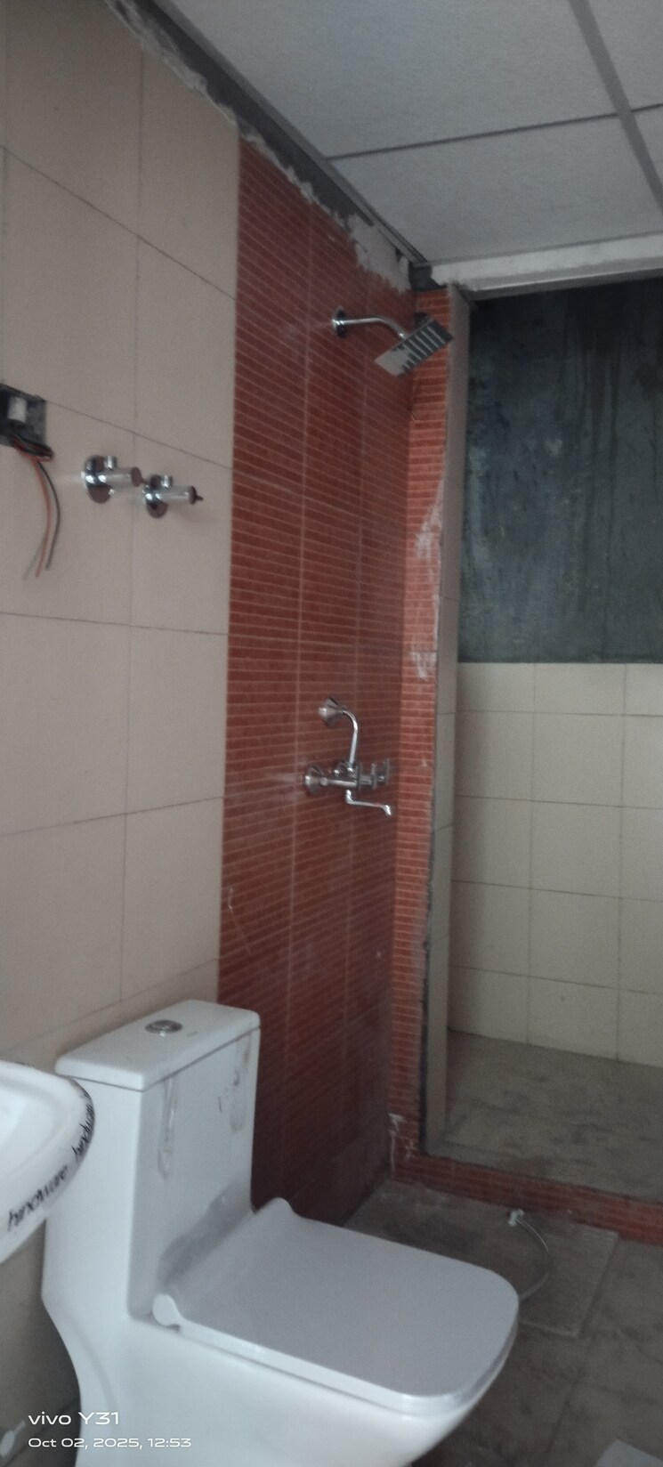 Bathroom, mahagun-mywoods 2 Bedroom 960 Sq.Ft. Apartment In Sector 16c Greater Noida Greater Noida 9273045