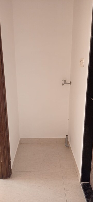 2 BHK Apartment For Rent in Nidhaan Clover B, Govandi East