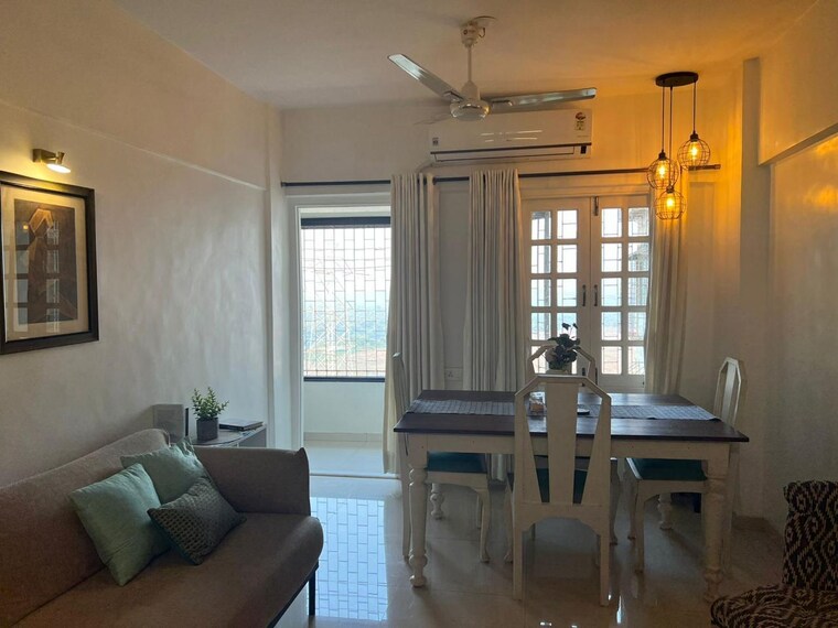 Living Room, movie-tower 2 Bedroom 750 Sq.Ft. Apartment In Andheri West Mumbai 9273040