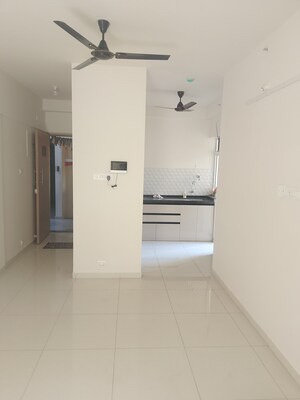 Room in 3 BHK Apartment at Godrej Green Vistas, Mahalunge – for Rent