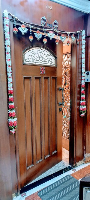 Bedroom in 2 BHK Apartment at Ashoka Tower Andheri, Versova – for Rent