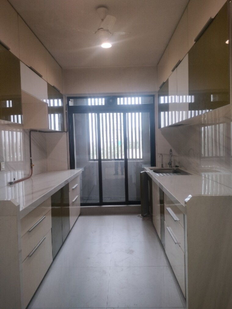 Kitchen, rustomjee-elita 3 Bedroom 2000 Sq.Ft. Apartment In Andheri West Mumbai 9273064