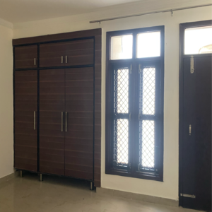 Room in 3 BHK Apartment at Maya Garden City, Nagla Road – for Sale