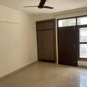 Room in 3 BHK Apartment at Maya Garden City, Nagla Road – for Sale
