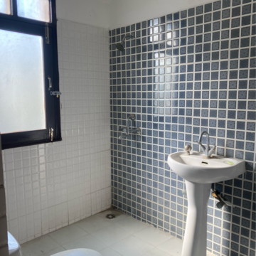 Bathroom in 3 BHK Apartment at Maya Garden City, Nagla Road – for Sale