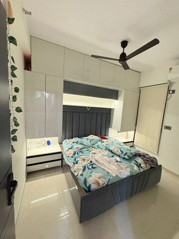 2 BHK Apartment For Rent in Signature The Millennia 2, Sector 37d