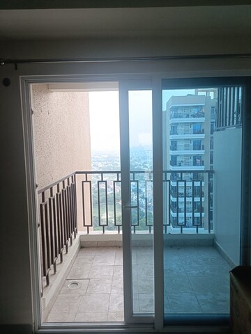 2 BHK Apartment For Sale in Gaur City 2 - 14th Avenue, Sector 16c Greater Noida