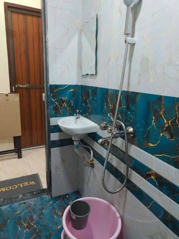 Bathroom in  Pg at Goregaon West – for Rent