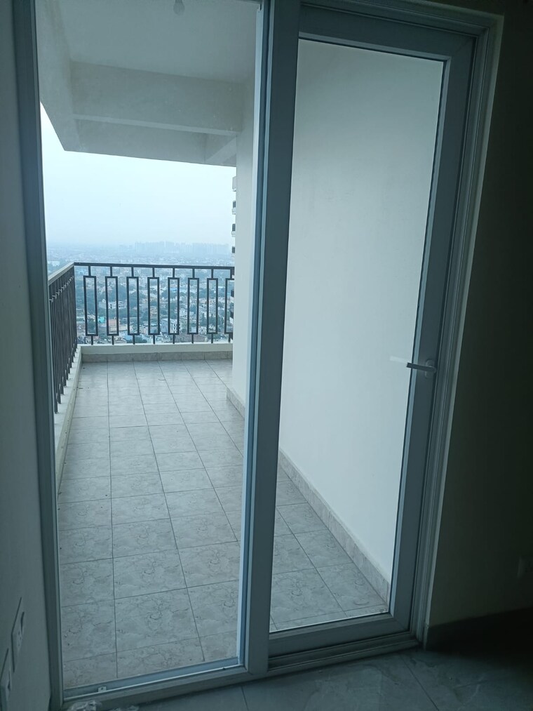 Exterior View, gaur-city-2-16th-avenue 3 Bedroom 1385 Sq.Ft. Apartment In Sector 16c Greater Noida Greater Noida 9273097