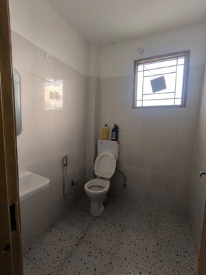 Plot Area in  Co-working Space at Satya The Hive, Sector 102 – for Rent