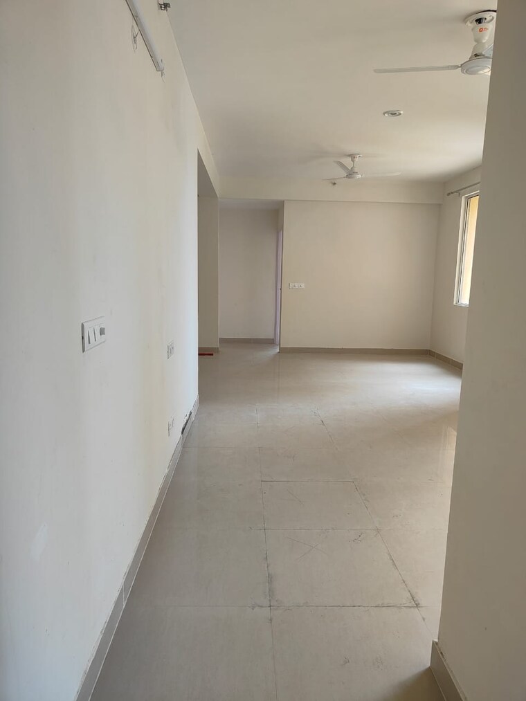 Room, dlf-the-skycourt 3 Bedroom 1931 Sq.Ft. Apartment In Sector 86 Gurgaon 9273115