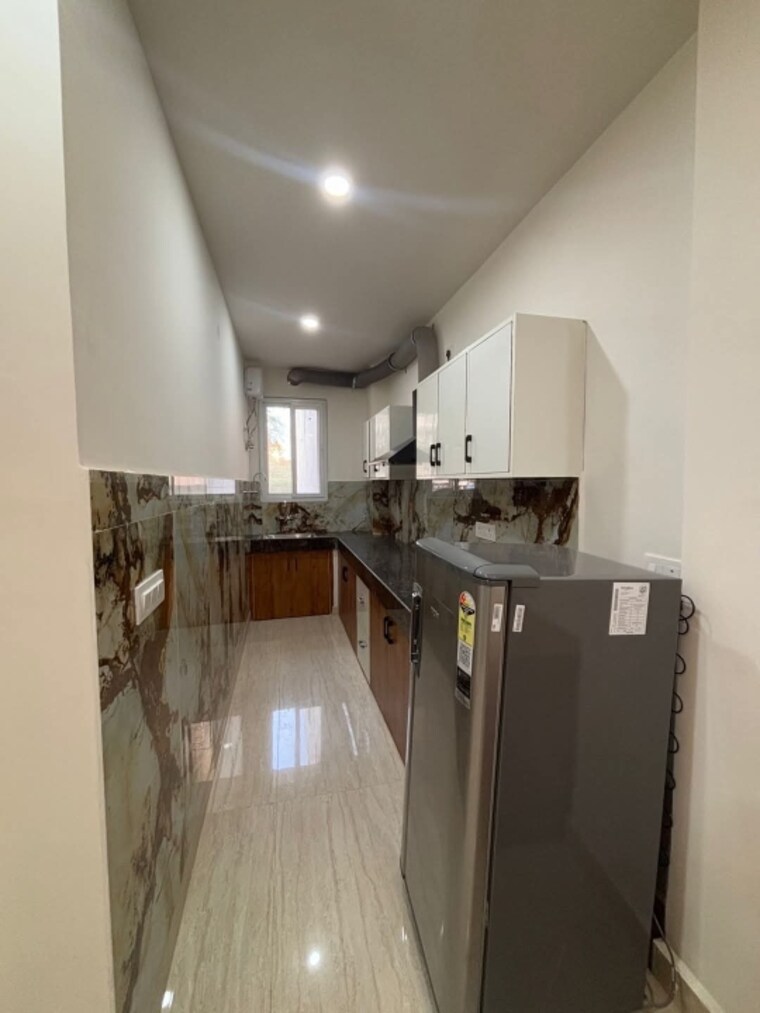 Kitchen, freedom fighters enclave 1 Bedroom 600 Sq.Ft. Apartment In Freedom Fighters Enclave Delhi 9273157