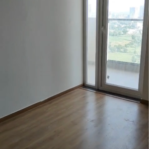 Room in 3 BHK Apartment at Tulip Yellow, Sector 69 – for Rent