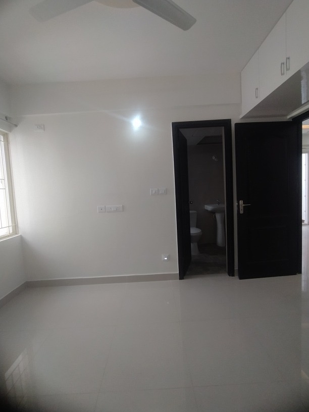 1 BHK Builder Floor For Rent in Milk Colony