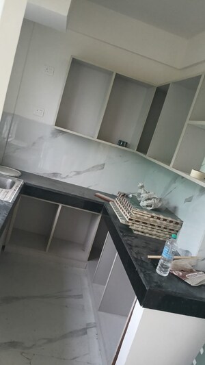 Kitchen in 2.5 BHK Builder Floor at Smart World Gems, Sector 89 – for Rent