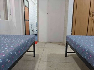 Bedroom in  Pg at Vashi – for Rent