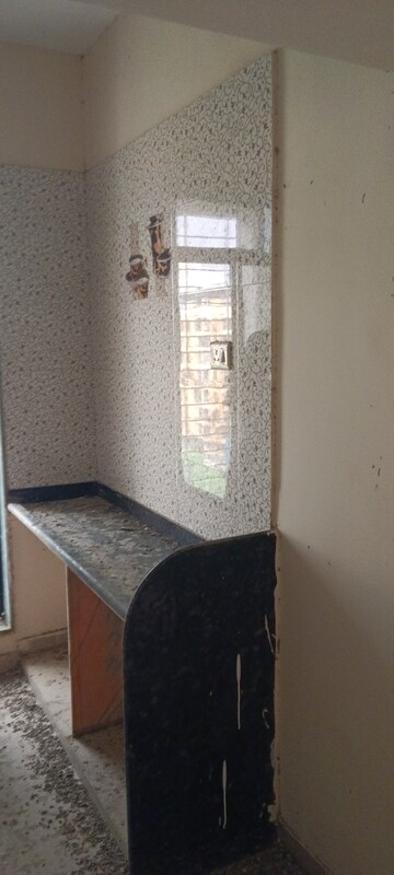 Furnished Amenities in 1 BHK Apartment at Kalyan West – for Sale