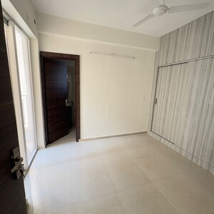 2 BHK Apartment For Rent in Signature The Millennia 2, Garoli Kalan