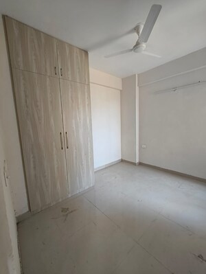 Room in 2 BHK Apartment at Shree Vardhman Green Court, Sector 90 – for Rent