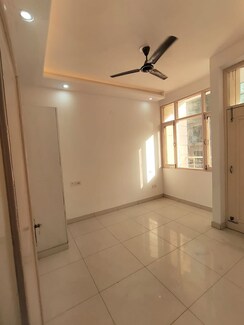 3 BHK Builder Floor For Sale in City Height 