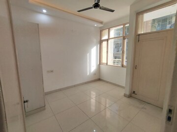 Room in 3 BHK Builder Floor at Ambala Highway – for Sale