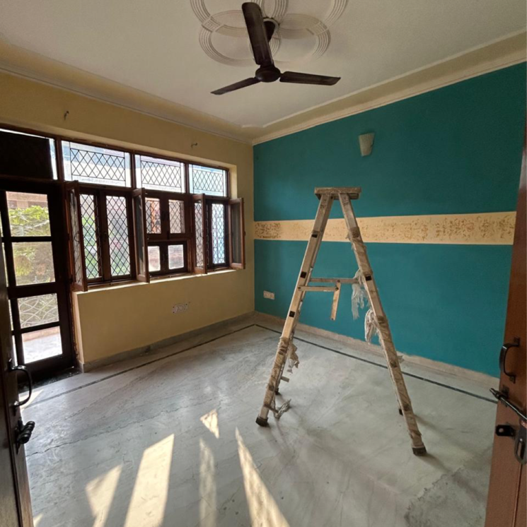 Balcony, sector 21 2.5 Bedroom 1200 Sq.Ft. Villa In Sector 21 Gurgaon 9273263