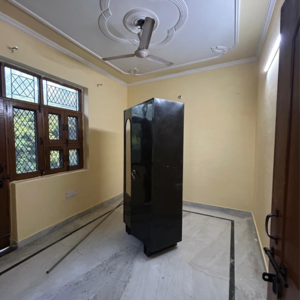 Living Room in 2.5 BHK Villa at Sector 21 – for Rent