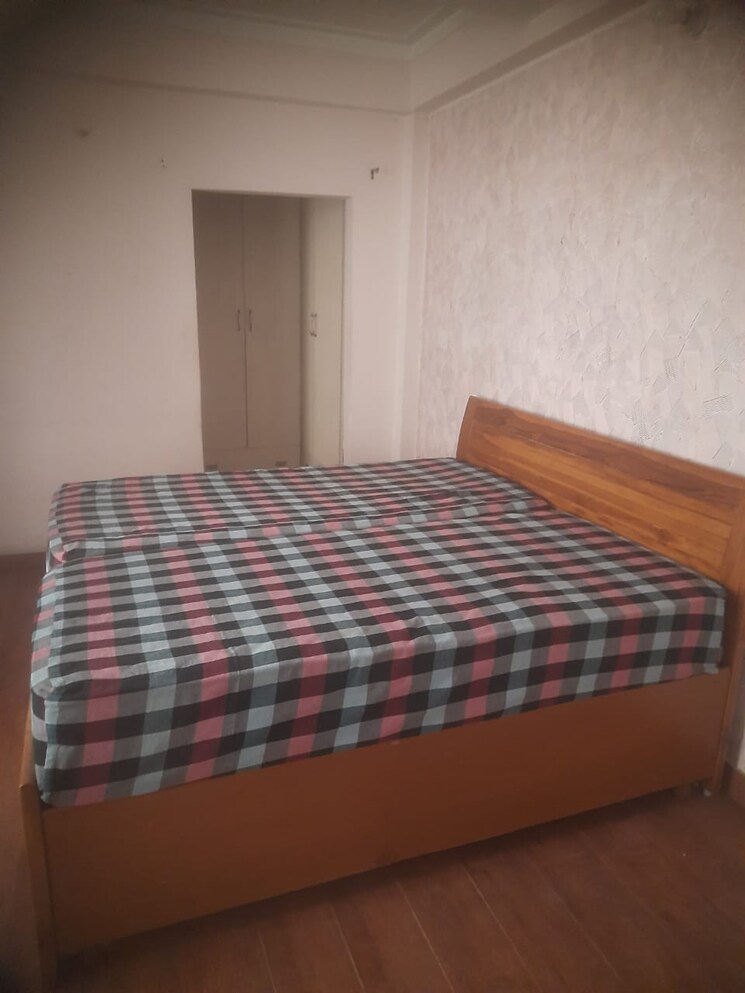 Bedroom, vip road 2 Bedroom 1250 Sq.Ft. Apartment In Vip Road Zirakpur 9273251