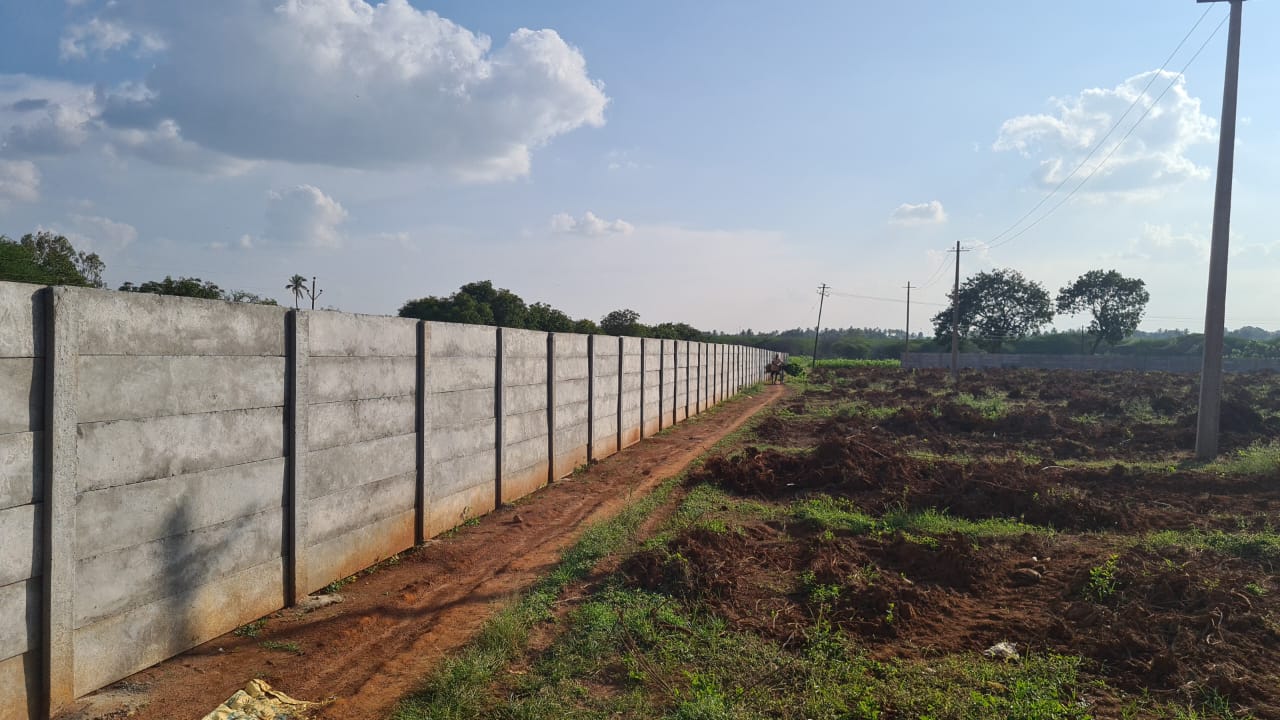 Plot For Sale in Margondanahalli