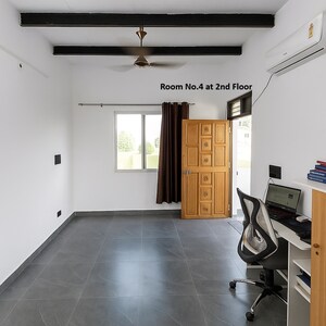 Room in 4 BHK Independent House at Sector 87 – for Sale