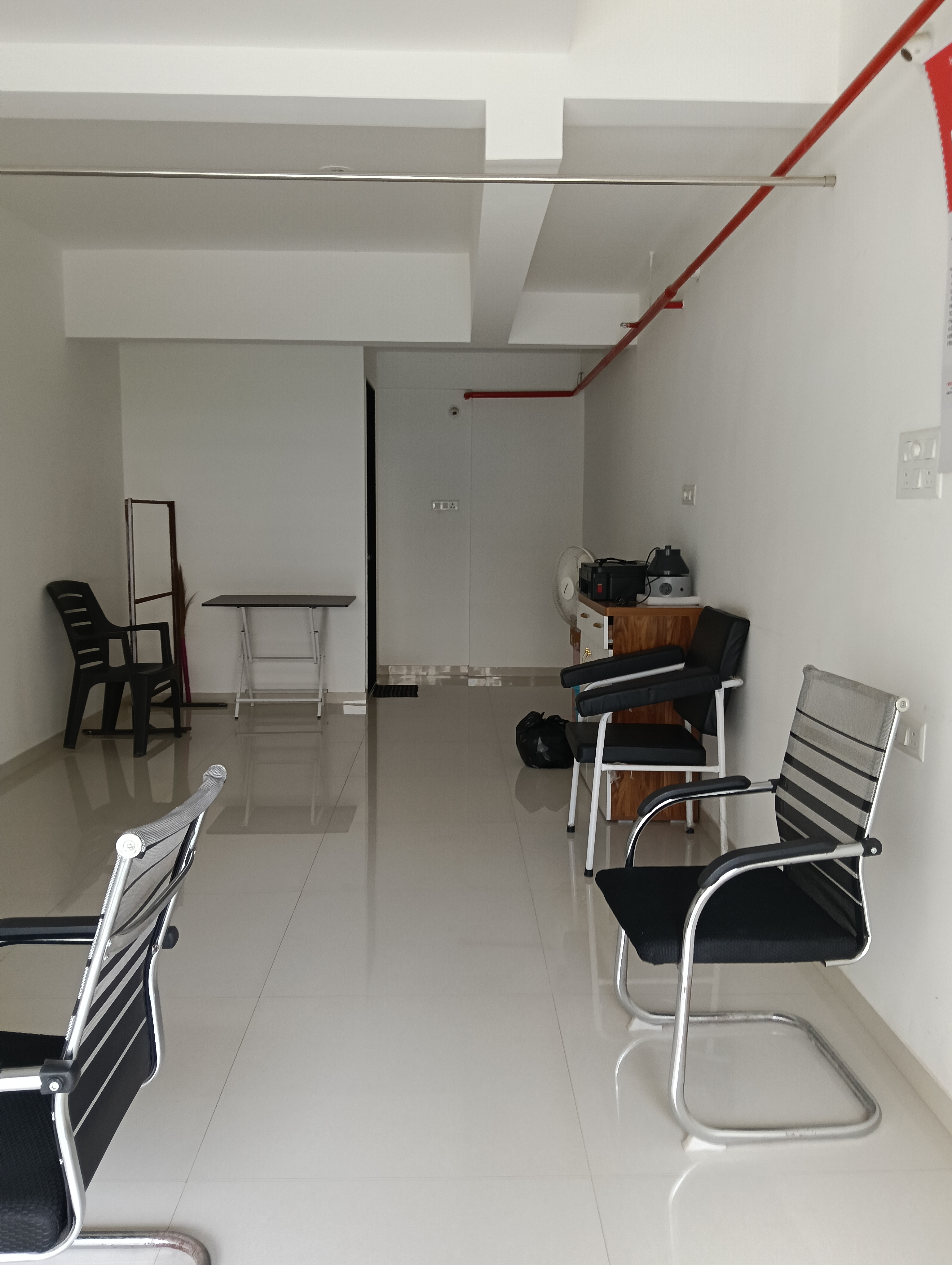 Retail Shop For Rent in Kiran Sufal