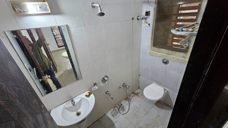 Bathroom, meena-residency-kharghar 3 Bedroom 1590 Sq.Ft. Apartment In Kharghar Navi Mumbai 9273274