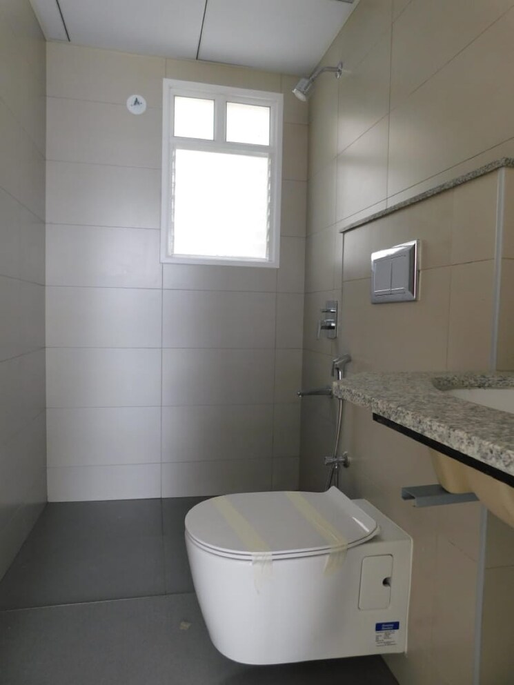 Bathroom, godrej-park-retreat 2 Bedroom 987 Sq.Ft. Apartment In Sarjapur Road Bangalore 9273406