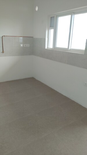 Room in 3 BHK Apartment at Prestige Beverly Hills, Kokapet – for Sale