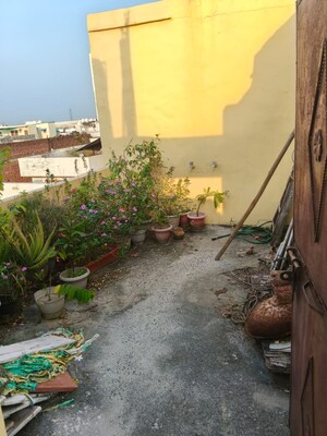 Balcony in 3 BHK Builder Floor at Indraprastha Colony – for Sale